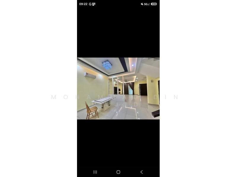 2-storey Terraced House for Sale in Cyberjaya (Selangor) - Mohammad Din Majid - Living Room - PropertyGuru.com.my