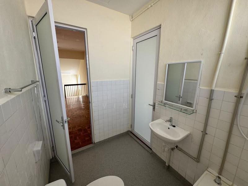 Bungalow House for Rent in Minden Heights (Gelugor) - KELVIN KEE - Bathroom - PropertyGuru.com.my