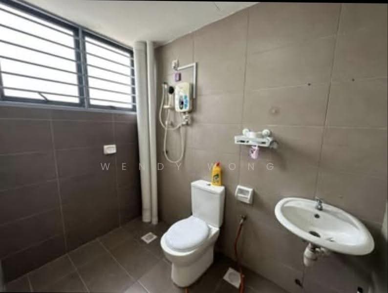 Service Residence for Rent at ARC @ Austin Hills - Wendy Wong - Bathroom - PropertyGuru.com.my