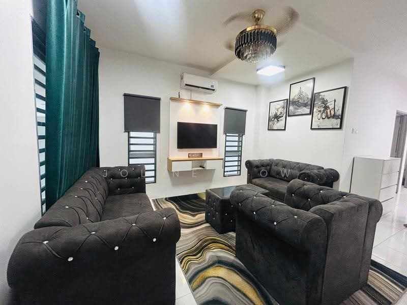 1.5-storey Terraced House for Sale in Ipoh (Perak) - Joline YEOW - Living Room - PropertyGuru.com.my