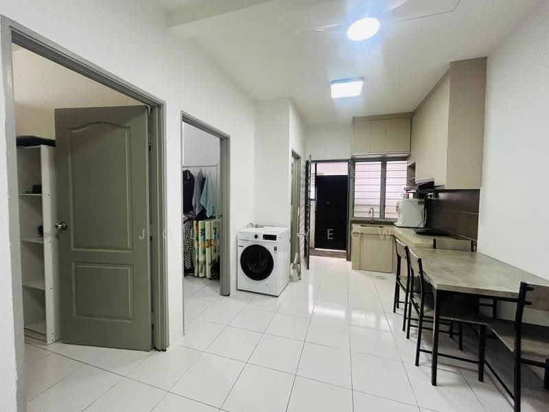 1.5-storey Terraced House for Sale in Ipoh (Perak) - Joline YEOW - Kitchen - PropertyGuru.com.my