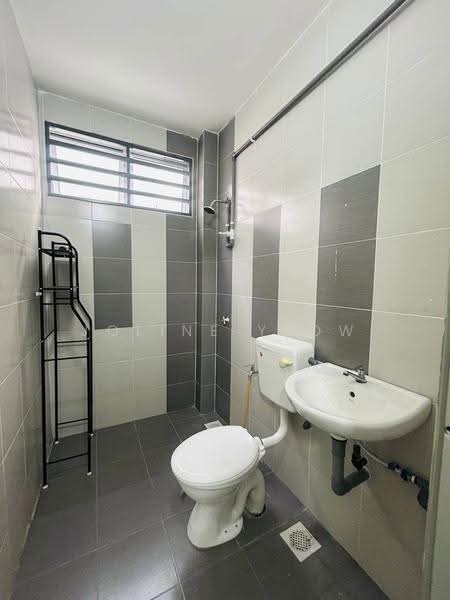 1.5-storey Terraced House for Sale in Ipoh (Perak) - Joline YEOW - Bathroom - PropertyGuru.com.my