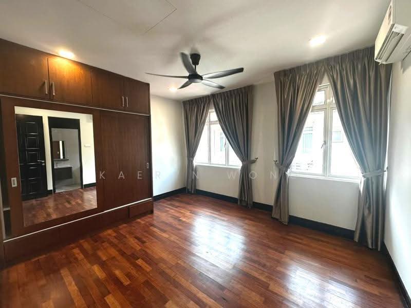 Semi-Detached House for Rent in Desa Parkcity (Kuala Lumpur) - Kaeryn Wong - Bedroom - PropertyGuru.com.my