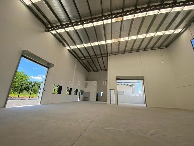 Warehouse for Rent in Puncak Alam (Puncak Alam) - Jess Chong - Interior - PropertyGuru.com.my