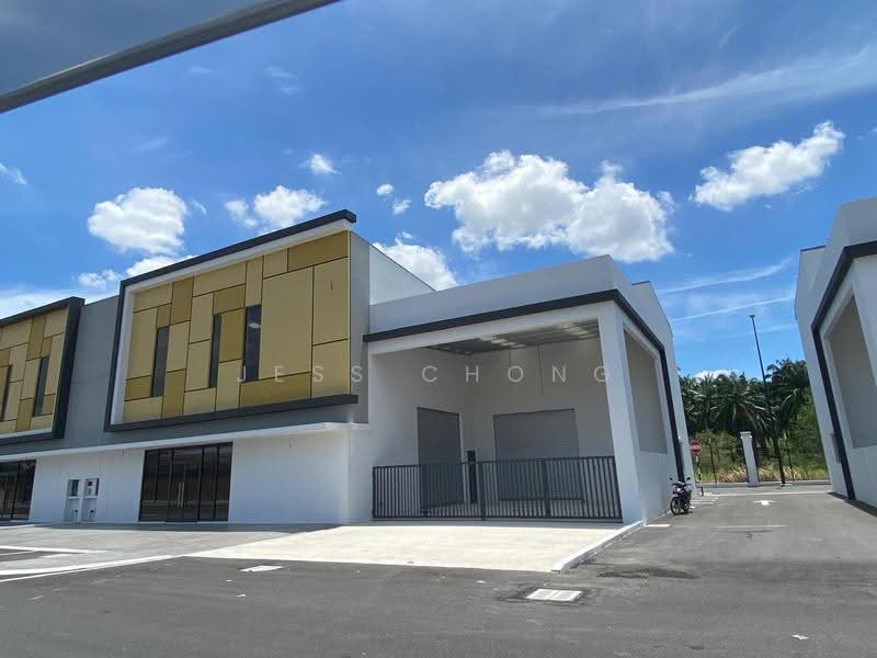Warehouse for Rent in Puncak Alam (Puncak Alam) - Jess Chong - Exterior - PropertyGuru.com.my