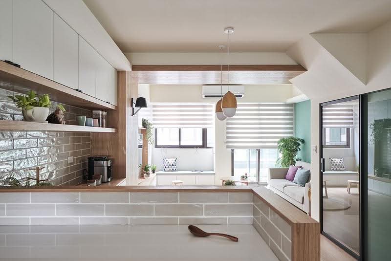 Service Residence for Sale at The Queenwoodz @ Bukit Jalil - Wen Xuan - Kitchen - PropertyGuru.com.my