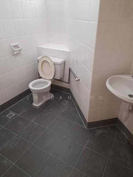 Condominium for Sale at Leader Garden - Jordan Foo - Bathroom - PropertyGuru.com.my