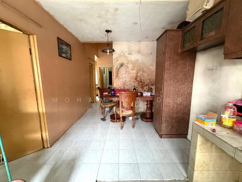 Rumah Teres 1-Tingkat untuk Dijual di Seksyen 32, Bukit Naga (Shah Alam) - Mohammad Din Majid - Interior - PropertyGuru.com.my