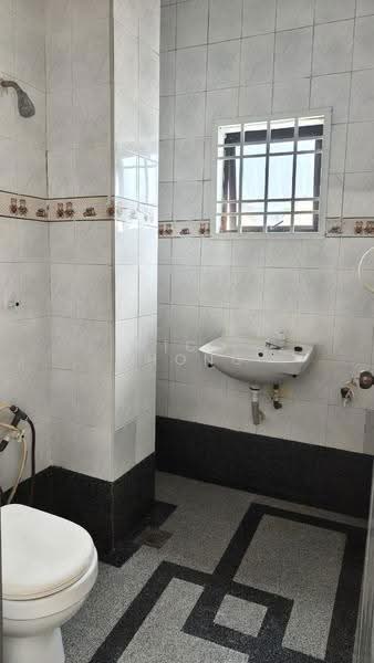 2-storey Terraced House for Sale in Johor Bahru (Johor) - Nico Chong - Bathroom - PropertyGuru.com.my