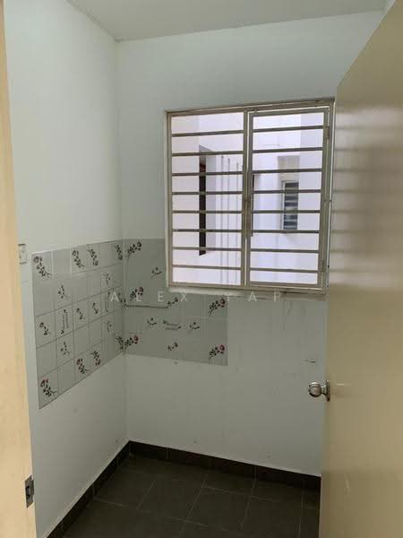 Pangsapuri untuk Dijual di Seri Pinang - Alex Yap - Bathroom - PropertyGuru.com.my