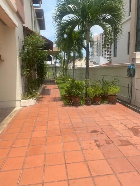 Semi-Detached House for Sale in Batu Uban (Gelugor) - Kay Wong - Exterior - PropertyGuru.com.my