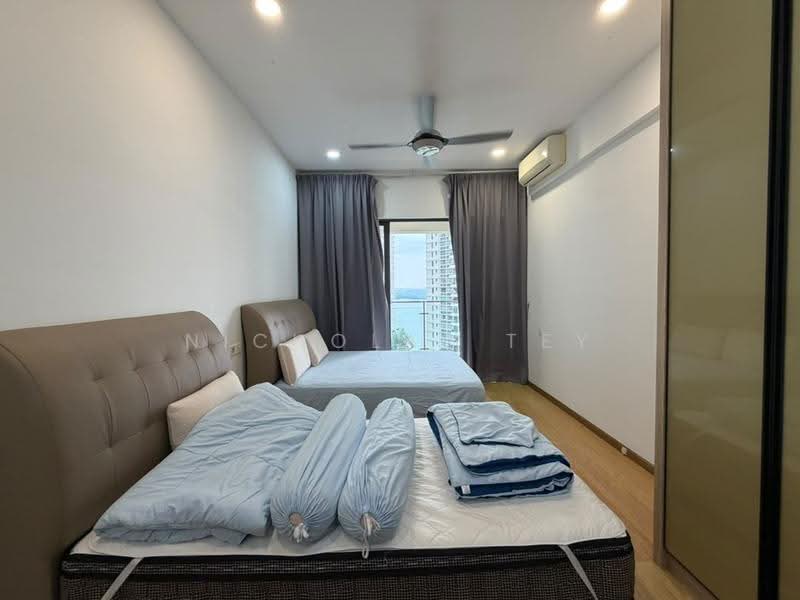 Condominium for Sale at Bay Point @ Country Garden Danga Bay - Nicholas Tey - Bedroom - PropertyGuru.com.my
