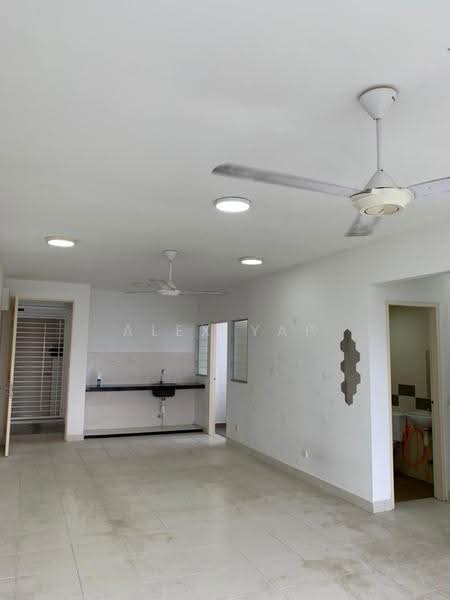 Apartment for Sale at Pangsapuri Seri Mutiara - Alex Yap - Living Room - PropertyGuru.com.my
