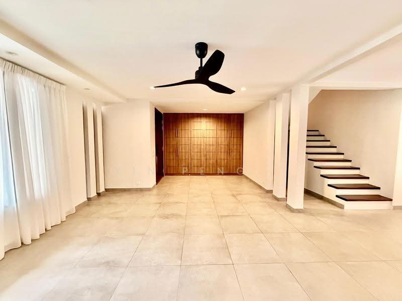 2.5-storey Terraced House for Sale in Taman Tun Dr Ismail (Kuala Lumpur) - Yin Peng . - Living Room - PropertyGuru.com.my