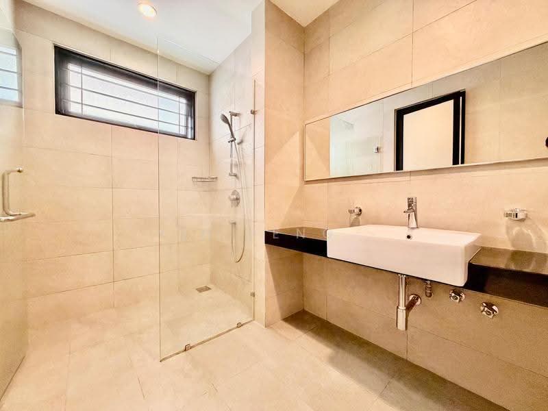 2.5-storey Terraced House for Sale in Taman Tun Dr Ismail (Kuala Lumpur) - Yin Peng . - Bathroom - PropertyGuru.com.my