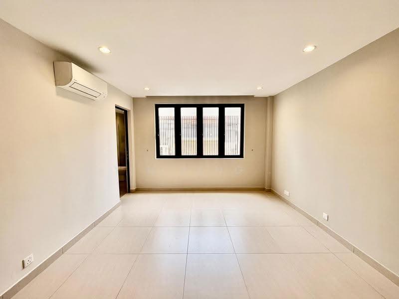 2.5-storey Terraced House for Sale in Taman Tun Dr Ismail (Kuala Lumpur) - Yin Peng . - Bedroom - PropertyGuru.com.my