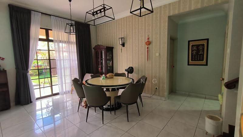 2-storey Terraced House for Sale in Taman Molek (Johor Bahru) - Jet Pang - Dining Room - PropertyGuru.com.my