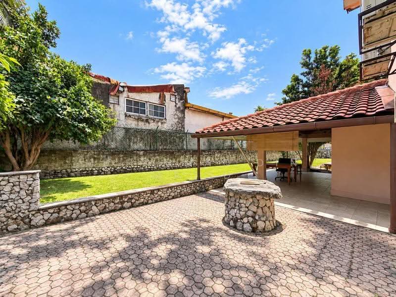 Rumah Banglo untuk Dijual di Kampung Tunku (Petaling Jaya) - Mohammad Din Majid - Exterior - PropertyGuru.com.my