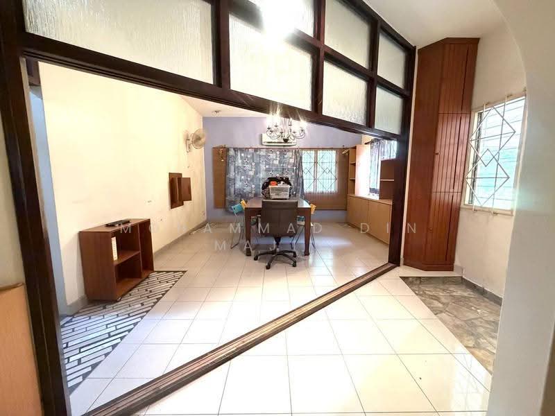 Rumah Banglo untuk Dijual di Kampung Tunku (Petaling Jaya) - Mohammad Din Majid - Interior - PropertyGuru.com.my
