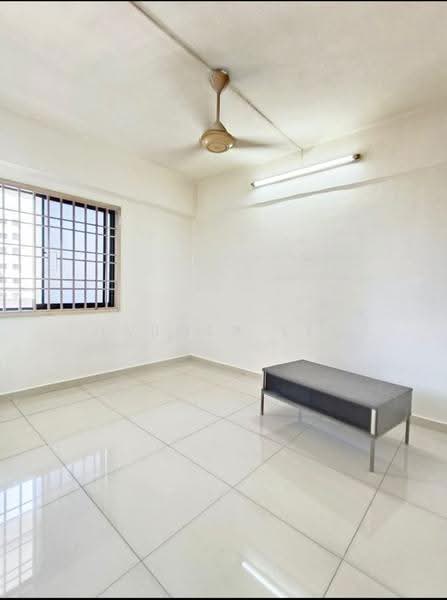 Flat for Sale at Taman Yew Lean - Harold Lee - Interior - PropertyGuru.com.my