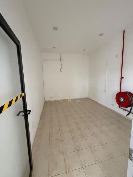 Factory for Rent in Taman Perindustrian Senai (Senai) - Jing Wei Wong - Interior - PropertyGuru.com.my