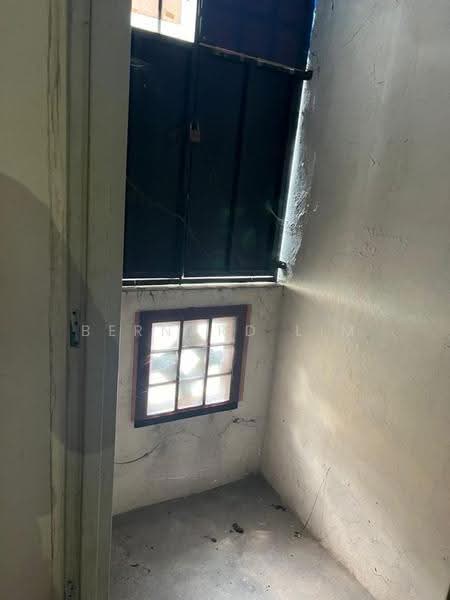 Shop for Sale in Taman Desa Permai (Muar) - Bernard Lim - Interior - PropertyGuru.com.my