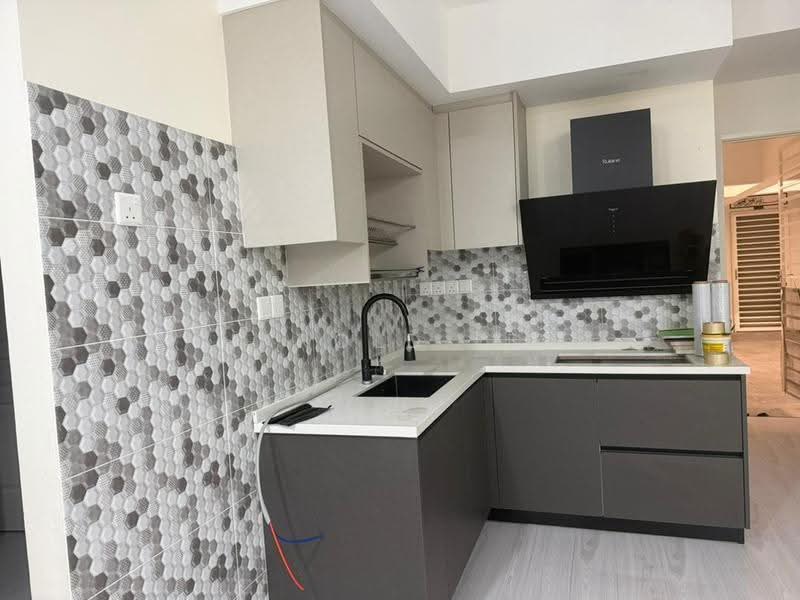 Apartment for Sale at The Rise Collection 2 - Harold Lee - Kitchen - PropertyGuru.com.my