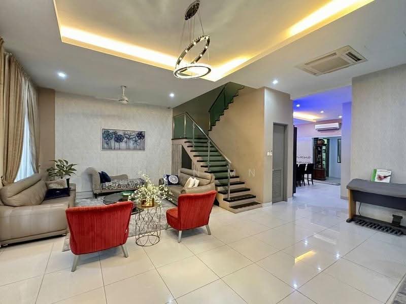 Semi-Detached House for Sale in D'Kayangan (Shah Alam) - Muin Mn - Living Room - PropertyGuru.com.my