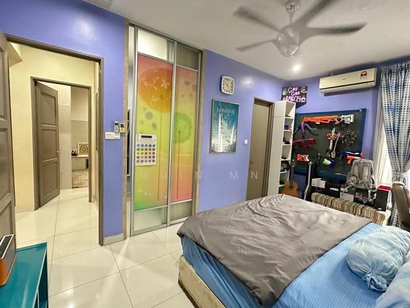Semi-Detached House for Sale in D'Kayangan (Shah Alam) - Muin Mn - Bedroom - PropertyGuru.com.my