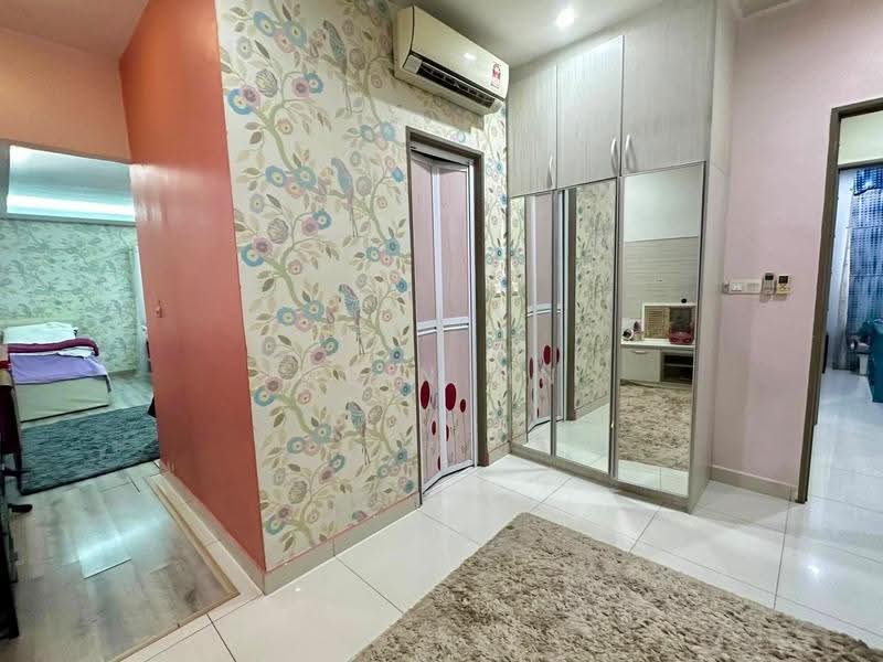 Semi-Detached House for Sale in D'Kayangan (Shah Alam) - Muin Mn - Bedroom - PropertyGuru.com.my