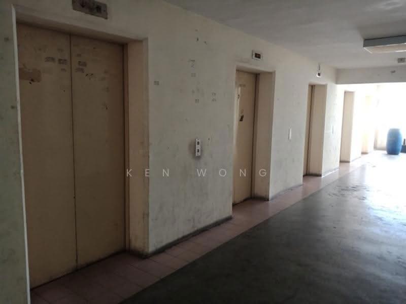 Apartment for Rent at Flora Damansara Apartment - Ken Wong - Corridor - PropertyGuru.com.my