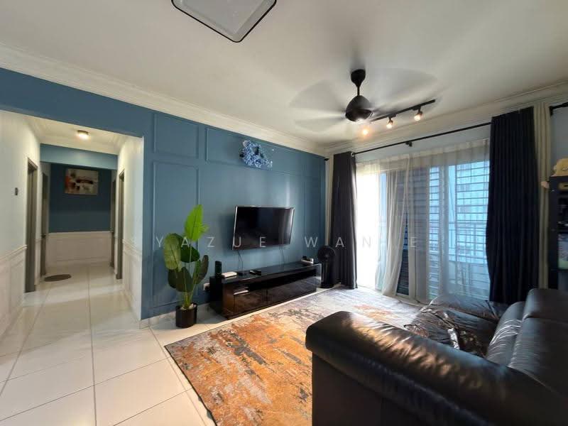 Pangsapuri untuk Dijual di Gapura Bayu - Syazue Wanie - Living Room - PropertyGuru.com.my