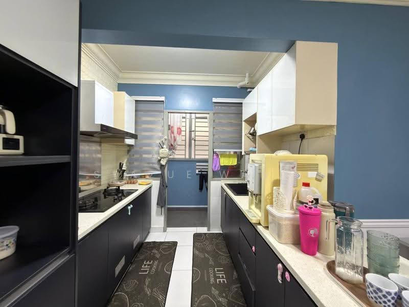 Pangsapuri untuk Dijual di Gapura Bayu - Syazue Wanie - Kitchen - PropertyGuru.com.my