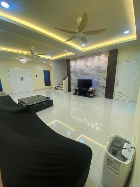 2-storey Terraced House for Sale in Mutiara Rini (Skudai) - Daniel Yong - Living Room - PropertyGuru.com.my