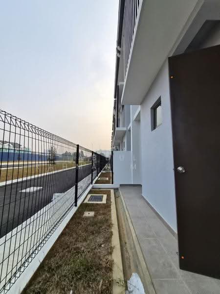 Rumah Teres untuk Dijual di Sepang (Selangor) - Abdul Rahman M Samsudeen - Exterior - PropertyGuru.com.my