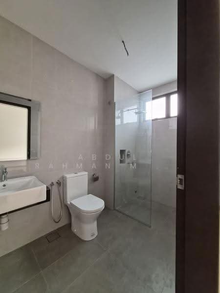 Rumah Teres untuk Dijual di Sepang (Selangor) - Abdul Rahman M Samsudeen - Bathroom - PropertyGuru.com.my