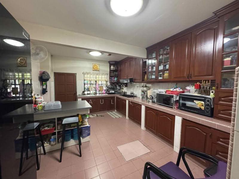 Cluster House for Sale in Shah Alam (Selangor) - Paul Lee - Kitchen - PropertyGuru.com.my