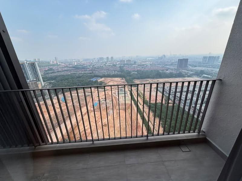 Kediaman Servis untuk Disewa di The Pulse Residence - Simon Lee - Balcony - PropertyGuru.com.my