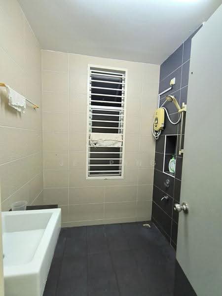 Rumah Kluster untuk Dijual di Taman Sri Pulai Perdana (Skudai) - Jet Pang - Bathroom - PropertyGuru.com.my