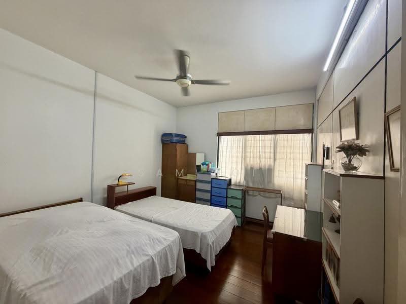 Rumah Berkembar untuk Dijual di Island Park (Jelutong) - Sam Ooi - Bedroom - PropertyGuru.com.my