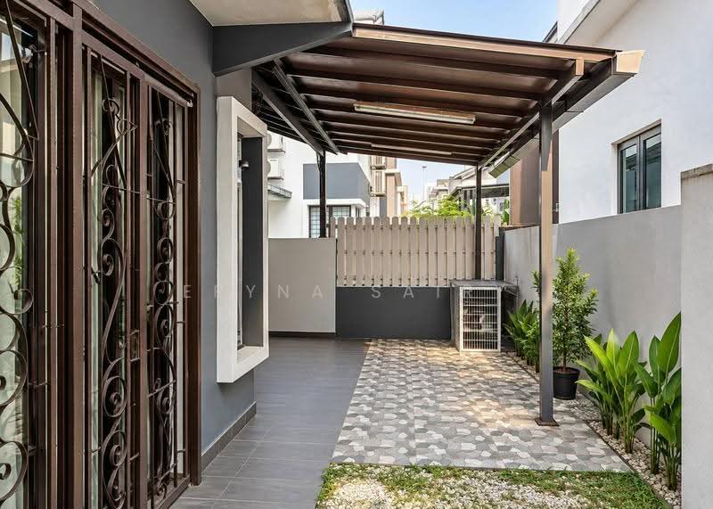 Semi-Detached House for Sale in D'Kayangan (Shah Alam) - Eryna Sairy - PropertyGuru.com.my