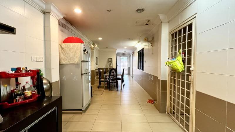 Semi-Detached House for Sale in Taman Yarl (Jalan Klang Lama (Old Klang Road)) - Aaron Yong - Corridor - PropertyGuru.com.my