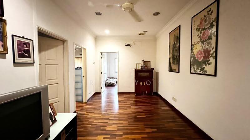 Semi-Detached House for Sale in Taman Yarl (Jalan Klang Lama (Old Klang Road)) - Aaron Yong - Corridor - PropertyGuru.com.my