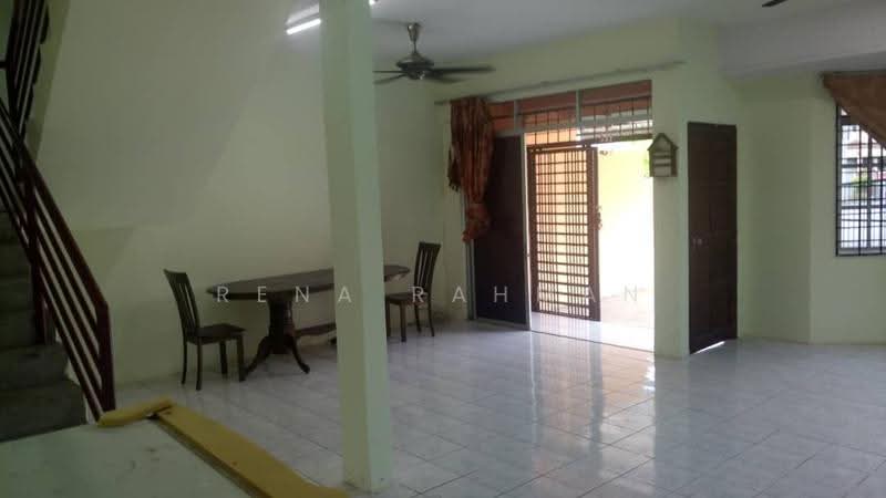 2-storey Terraced House for Sale in Taman Bukit Kepayang (Bukit Kepayang) - Rena Rahman - Living Room - PropertyGuru.com.my