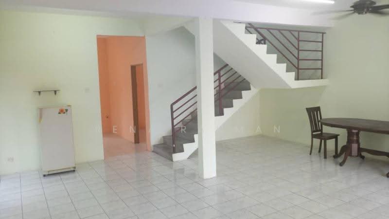 2-storey Terraced House for Sale in Taman Bukit Kepayang (Bukit Kepayang) - Rena Rahman - Interior - PropertyGuru.com.my