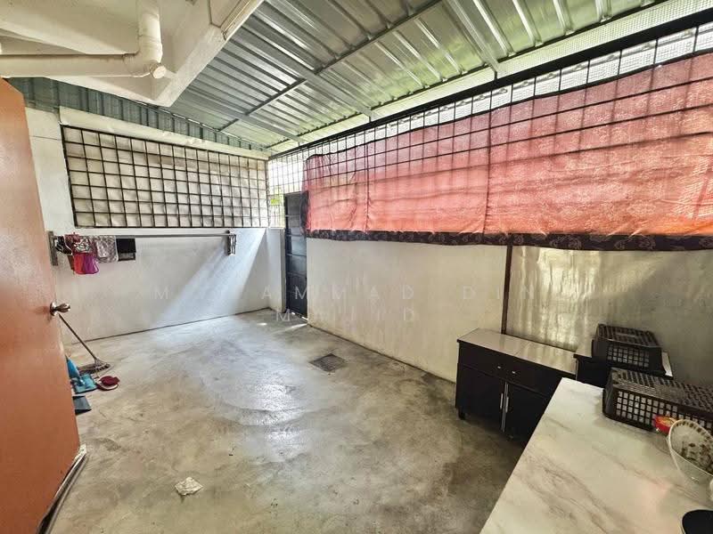 2-storey Terraced House for Sale in Bandar Saujana Putra (Tanjong Duabelas) - Mohammad Din Majid - Interior - PropertyGuru.com.my