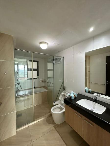 Apartment for Rent at Molek Pine 3 - Joy Min - Bathroom - PropertyGuru.com.my
