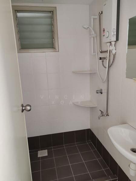 Apartment for Rent at Centrio Avenue - Vincent Koay - Bathroom - PropertyGuru.com.my