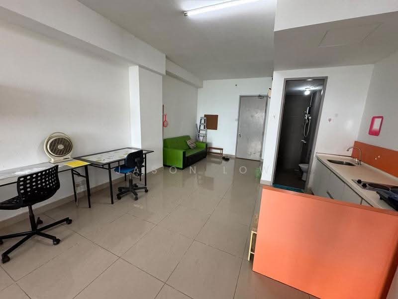 Kediaman Servis untuk Disewa di First Subang (SS 15 Courtyard) - Jason Low - Living Room - PropertyGuru.com.my