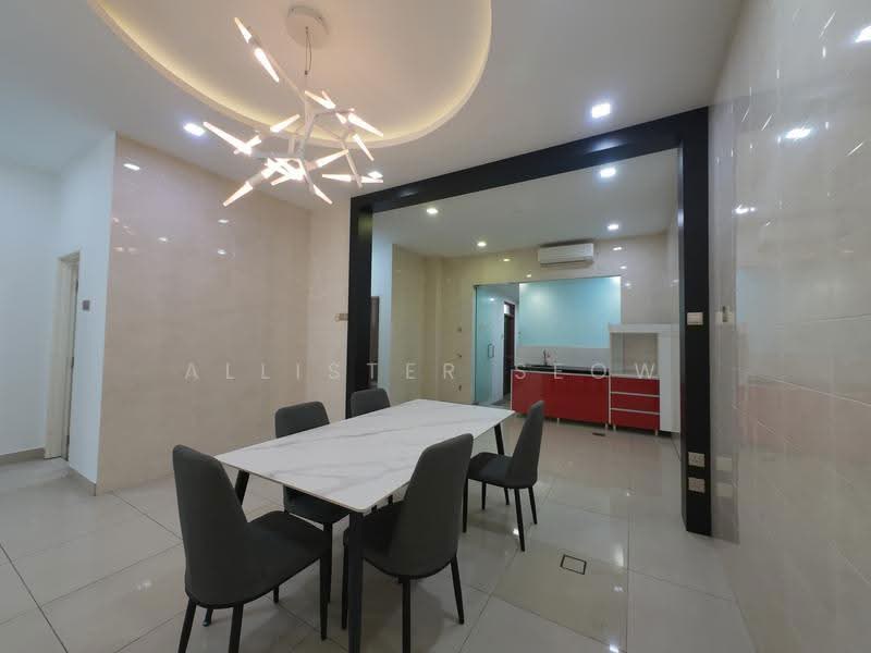 Semi-Detached House for Sale in Bandar Botanic (Klang) - Allister Seow - Dining Room - PropertyGuru.com.my